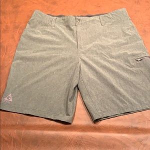 NWOT Men’s shorts